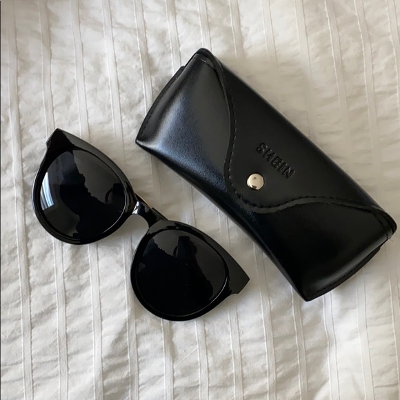 SHEIN Accessories - NWT SHEIN Black Sunglasses